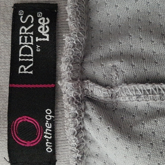 Riders by Lee women's size 16 skirt skort soft waisted light weight pull on EUC - Picture 4 of 5